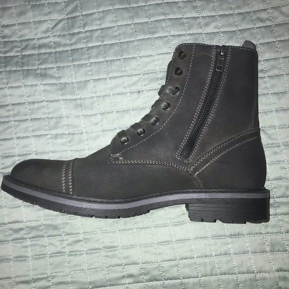 United by Kenneth Cole Captain Boot (used) 9M